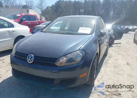 2014 Volkswagen Golf 2.5L из США, поврежденный, VIN WVWDB7AJ1EW010200